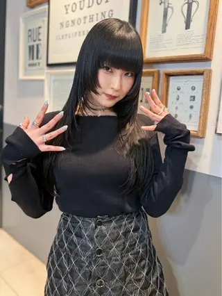ロング 優作 〜圧倒的信頼〜のヘアスタイル