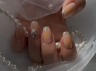 ネイル Laure‘a所属・Laure‘a MARIのネイルデザイン