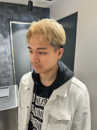 ショート カラー メンズ ⚡️ショート特化⚡️ ATARUのヘアスタイル