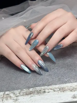 ネイル Ami Nailのネイルデザイン