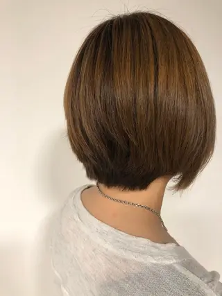 ショート 野坂 梨乃のヘアスタイル