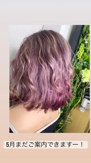 ミディアム Lilly 中谷友里のヘアスタイル