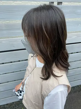 セミロング カラー 似合わせレイヤー/ Wカラー🧸こころのヘアスタイル