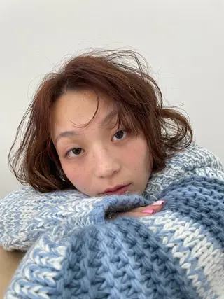 ミディアム 井上 ほのかのヘアスタイル