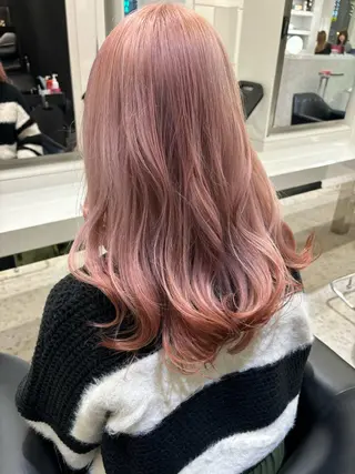 ミディアム カラー 山田 ひかりのヘアスタイル