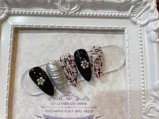 ネイル Rarity nail salonのネイルデザイン