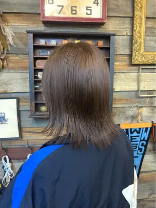 ミディアム カラー 川崎 かなでのヘアスタイル