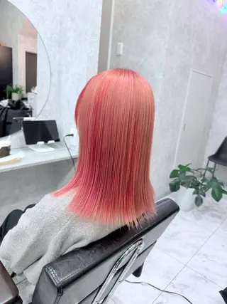 ミディアム カラー 🌈派手髪ハイトーン 🌈鈴木亮太🌈のヘアスタイル