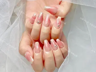 ネイル Momo 🤍のネイルデザイン