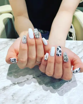 ネイル ✴︎:.｡. MAKI.｡.:✴︎のネイルデザイン