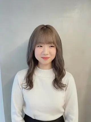 セミロング カラー 🪞透け感&韓国ヘア 🪞honokaのヘアスタイル