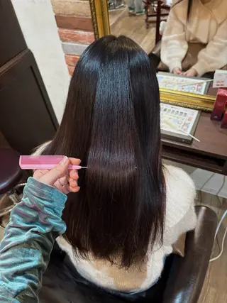 ロング ツボイ マホのヘアスタイル