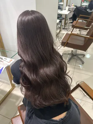 ロング カラー 髪質改善艶カラー🩶 Nanako ⟡.·のヘアスタイル