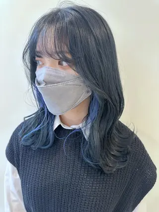 ミディアム カラー 小顔レイヤー/ ベージュ🤍Rieのヘアスタイル
