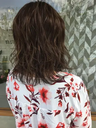 カラー mu ku.のヘアスタイル