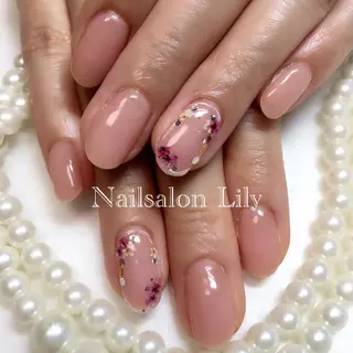 ネイル Lily*nail 🌻Mii🌻のネイルデザイン