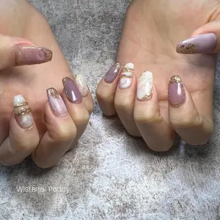 ネイル Wisteria Paddyのネイルデザイン