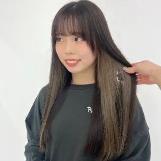 カラー 🫧いとうりお🫧 ショート/レイヤーのヘアスタイル