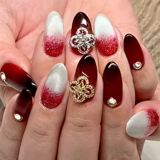 ネイル VOGUE ×SWANのネイルデザイン