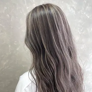 セミロング カラー 有田裕真 【ブリーチカラー】のヘアスタイル
