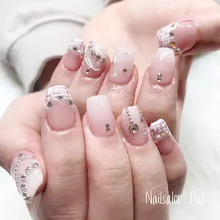 ネイル Nailsalon Daliのネイルデザイン
