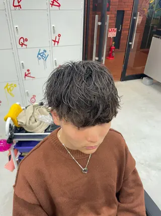 ショート メンズパーマ 毛流れ/シャドウのヘアスタイル