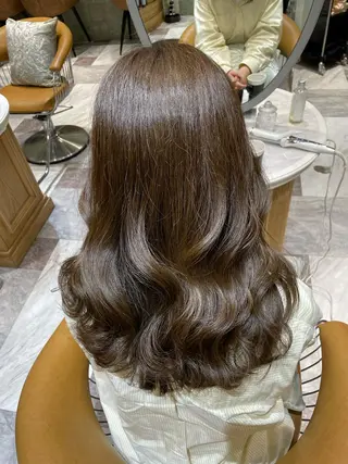 セミロング カラー 木屋元一/透明感 /前髪/ショートボブのヘアスタイル