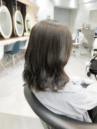 セミロング カラー ヘアアレンジ ボブ｜韓国｜美髪矯正 ｜amika🌙のヘアスタイル