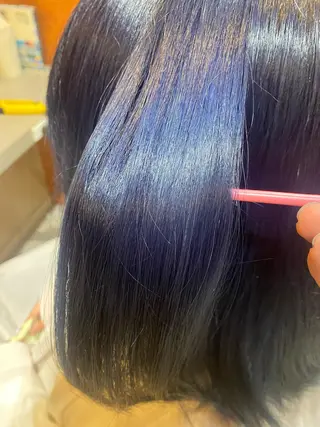 セミロング 艶カラー　宮﨑 蒼のヘアスタイル