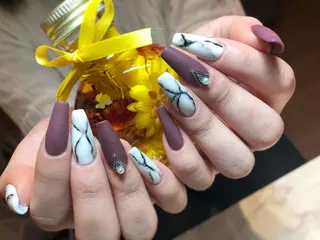 ネイル salon de Tiaraのネイルデザイン