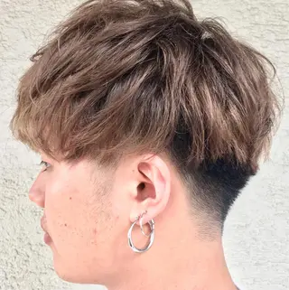 カラー メンズ メンズサロン rootのヘアスタイル