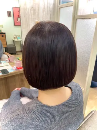 ショート カラー 渋谷 とまとのヘアスタイル