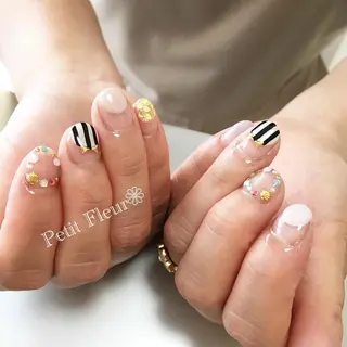 ネイル Petit Fleur所属・青柳 亜梨奈のマツエク・マツパデザイン