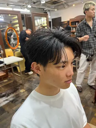 ショート メンズ 逢坂 智也のヘアスタイル