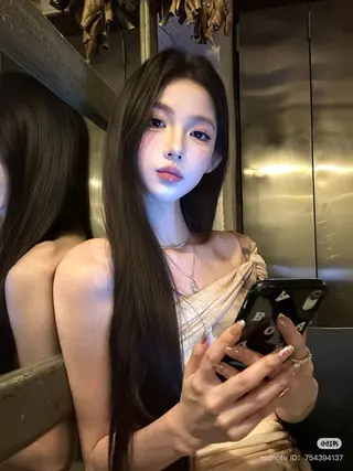 ロング 中韓🇨🇳🇰🇷 🤍TAKAHIROのヘアスタイル