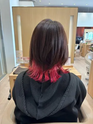 ミディアム UNIXイオンモール幕張新都心店所属・徳田 七海のヘアスタイル