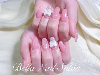 ネイル Bella Nail Salonパラジェルのネイルデザイン
