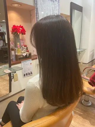 ロング カラー サプリームヘア 飯田みち瑠のヘアスタイル