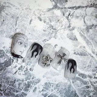 ネイル 中牟田 彩水のネイルデザイン