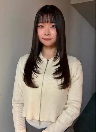 ロング 三浦 ふたばのヘアスタイル