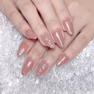 ネイル Queening 🦋のネイルデザイン
