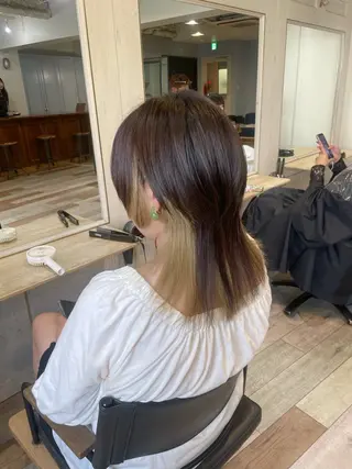 ミディアム 盛れるレイヤー× ウルフMari🪽のヘアスタイル