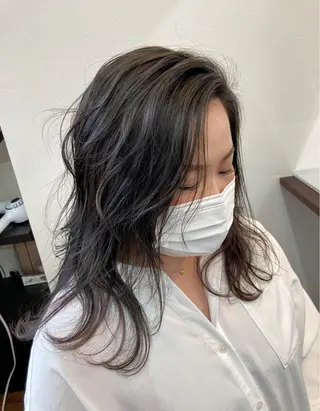 ロング カラー ヘアと眉Otsuka Hikari💆‍♀のヘアスタイル