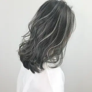 セミロング カラー ⭐️Shelter by TOKYO⭐️のヘアスタイル