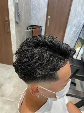 ショート カラー パーマ メンズ 🔥メンズ超特化🔥 青木海斗のヘアスタイル