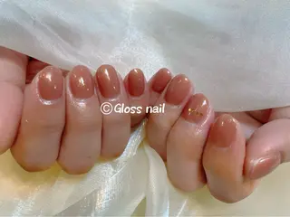ネイル アヤカ☘️Gloss nailのネイルデザイン