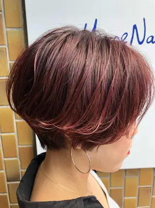 ショート 岡本 一平のヘアスタイル