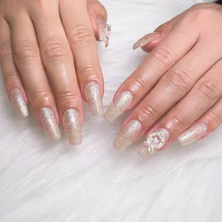 ネイル lifra Hinaのネイルデザイン