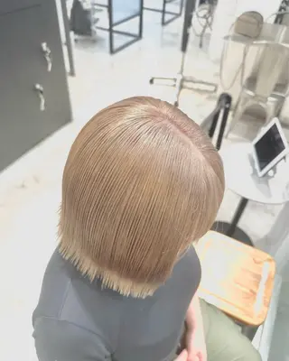 ミディアム カラー ハイトーン･髪質改善 MIOKAのヘアスタイル
