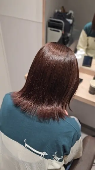 ミディアム カラー 縮毛矯正をしている人 のためのカラーのヘアスタイル